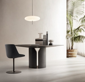 Table NVL ciment noir et chaise Flow slim MDF Italia