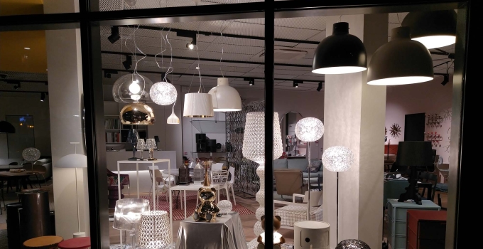 Vitrine de Noël Kartell